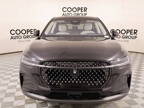 New 2026 Lincoln Nautilus Premier w/ Equipment Group 102A AWD/4WD image 9