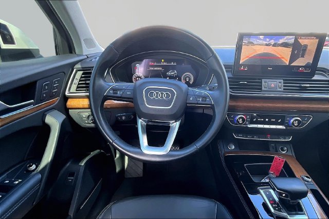 Used 2023 Audi Q5 2.0T Premium Plus w/ Premium Plus Package AWD/4WD image 5