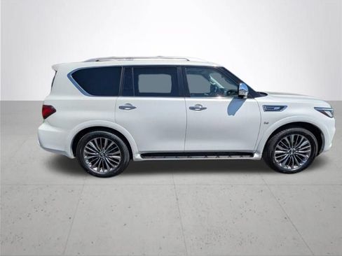 Used 2019 INFINITI QX80 Luxe w/ Proactive Package AWD/4WD image 2
