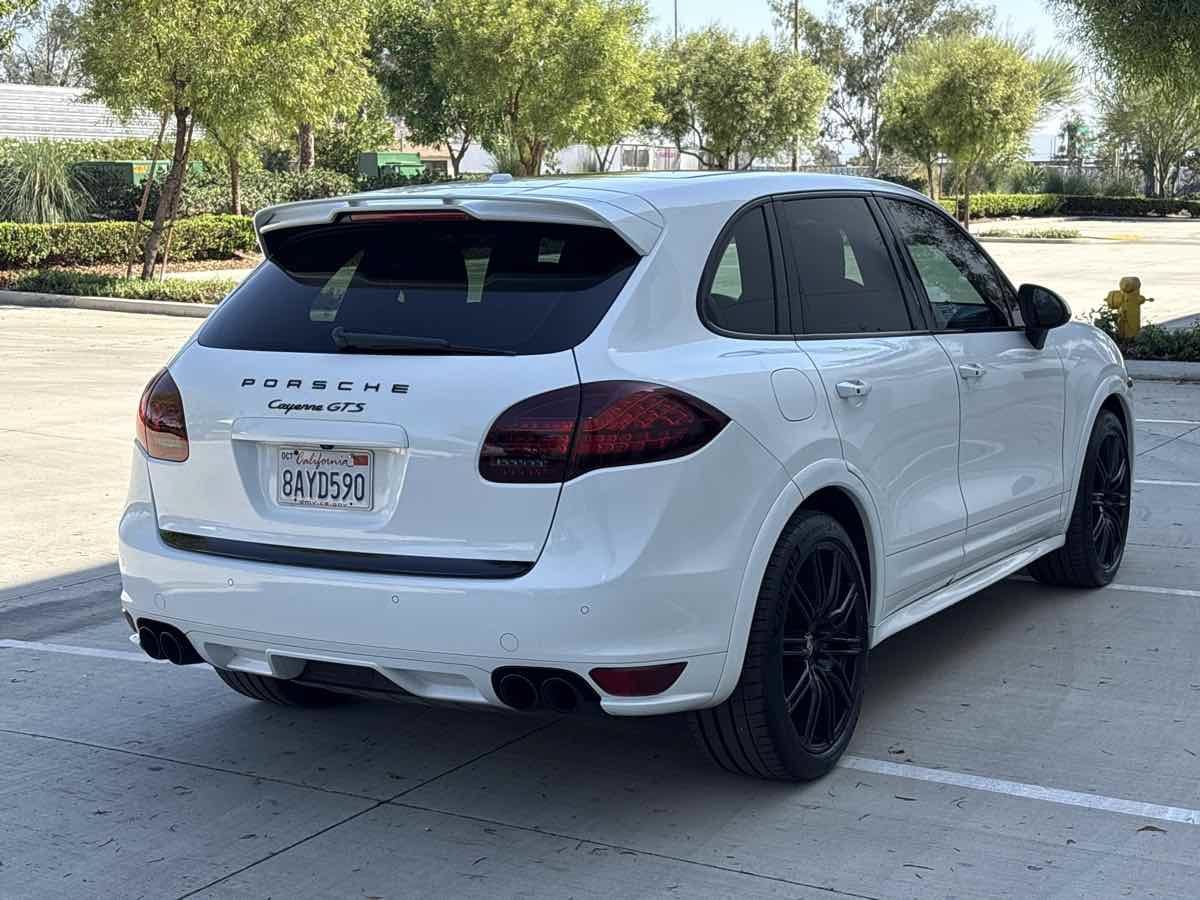Used 2014 Porsche Cayenne GTS AWD/4WD image 3