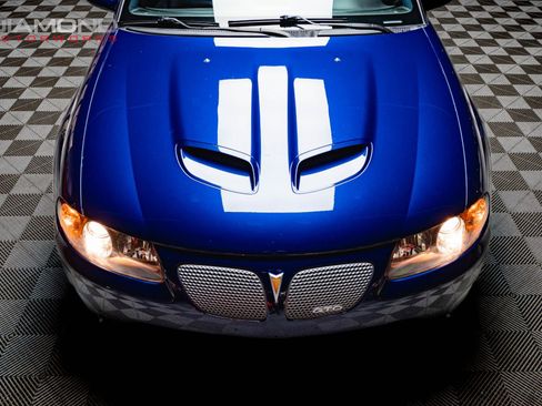 Used 2005 Pontiac GTO image 50