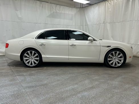 Used 2016 Bentley Flying Spur W12 image 9