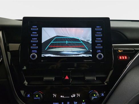 Used 2024 Toyota Camry LE image 18