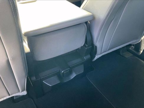 Used 2019 Ford F250 XL w/ STX Appearance Package image 10