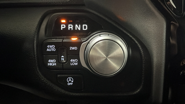 Used 2025 RAM 1500 Laramie w/ Sport Appearance Package AWD/4WD image 18