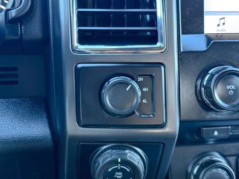 Used 2017 Ford F150 XLT w/ Equipment Group 302A Luxury image 25