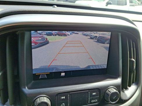 Certified 2022 Chevrolet Colorado ZR2 w/ ZR2 Midnight Special Edition image 44