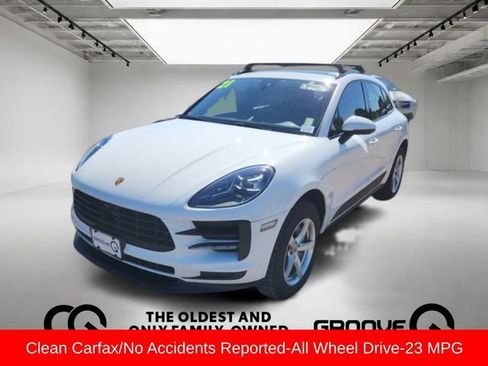 Used 2021 Porsche Macan AWD/4WD image 1