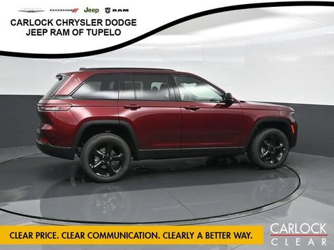 New 2025 Jeep Grand Cherokee Altitude image 3