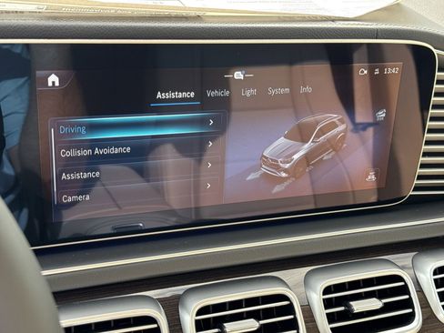 New 2026 Mercedes-Benz GLE 450 4MATIC image 27