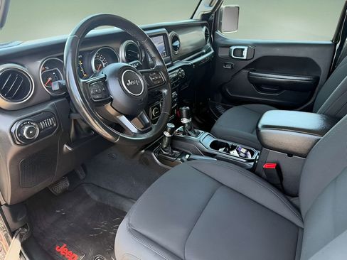 Used 2020 Jeep Wrangler Unlimited Sport S AWD/4WD image 8