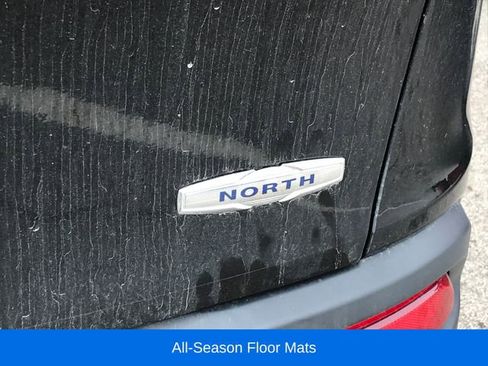 Used 2017 Jeep Cherokee Latitude w/ Cold Weather Group image 5