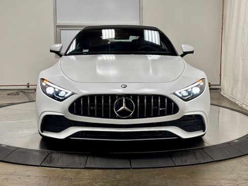 Used 2023 Mercedes-Benz SL 43 AMG w/ Driver Assistance Package image 11