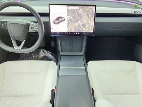 Used 2025 Tesla Model 3 RWD image 87