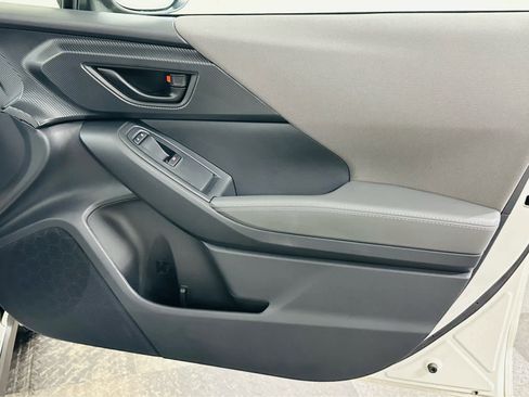 Used 2024 Subaru Crosstrek 2.0i Premium image 26