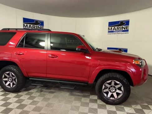Used 2023 Toyota 4Runner TRD Off-Road AWD/4WD image 3