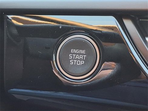 New 2026 Kia Seltos S image 13