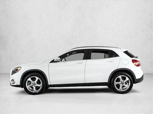 Used 2020 Mercedes-Benz GLA 250 GLA 250 image 9