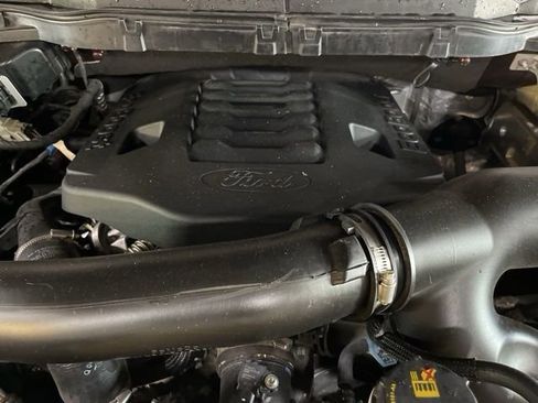 Used 2022 Ford F150 Lariat w/ Equipment Group 502A High image 29