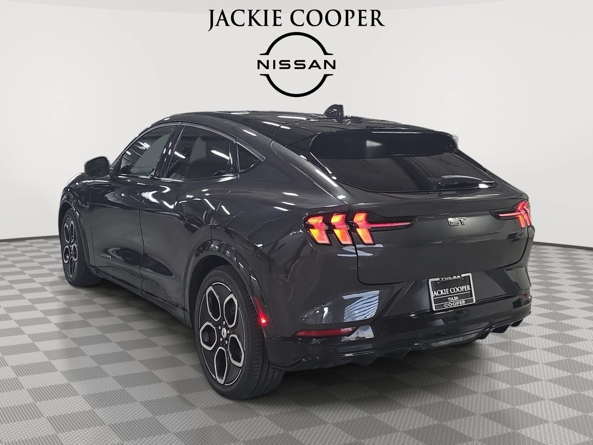 Used 2021 Ford Mustang Mach-E GT AWD/4WD image 7