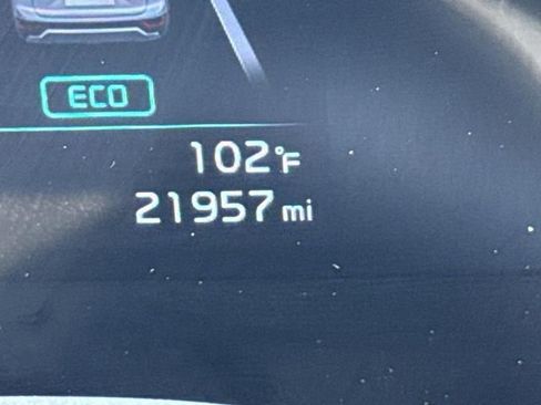Used 2023 Kia Niro EX FWD image 28