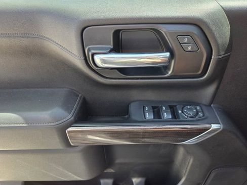 Used 2021 Chevrolet Silverado 1500 RST image 20