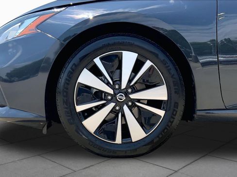 Used 2021 Nissan Altima 2.5 SV FWD image 11