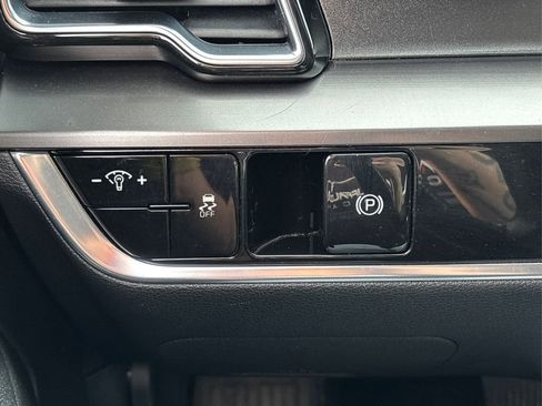 Used 2023 Kia Sportage EX image 31