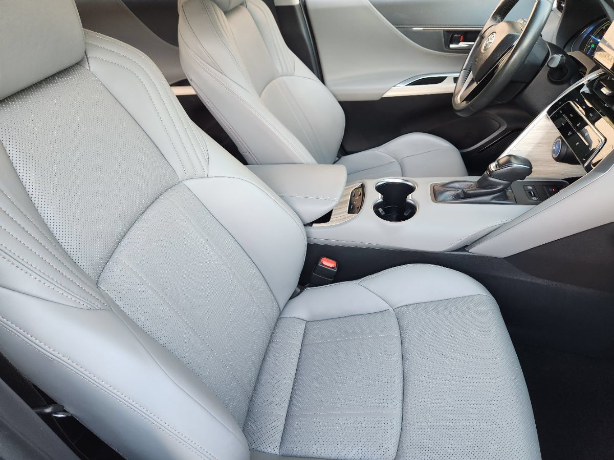 Used 2021 Toyota Venza Limited w/ Advanced Technology Package AWD/4WD image 32