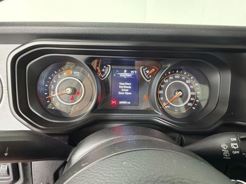 Used 2025 Jeep Wrangler Unlimited Sport AWD/4WD image 21
