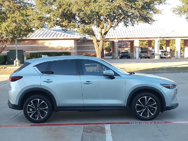 Used 2023 MAZDA CX-5 AWD 2.5 S w/ Premium Package image 2