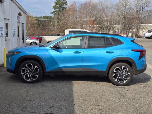 New 2026 Chevrolet Trax RS w/ Driver Confidence Package image 9