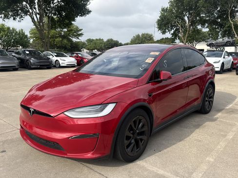 Used 2022 Tesla Model X Plaid image 1