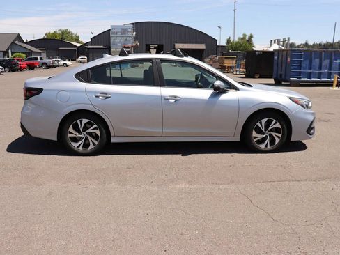 Used 2023 Subaru Legacy Premium AWD/4WD image 4