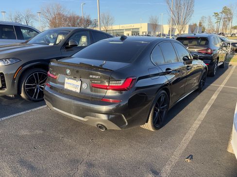 Certified 2022 BMW 330i xDrive Sedan w/ M Sport Package image 24