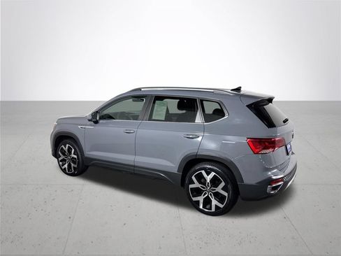 Used 2022 Volkswagen Taos SEL AWD/4WD image 8