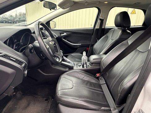 Used 2014 Ford Focus Titanium image 5