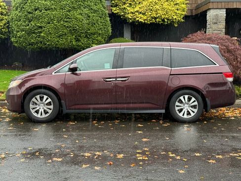 Used 2014 Honda Odyssey EX-L image 2