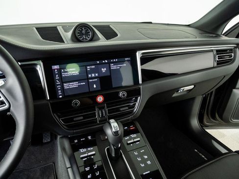 New 2026 Porsche Macan S AWD/4WD image 13
