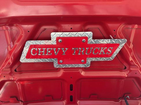 Used 2011 Chevrolet Silverado 1500 LT w/ Interior Plus Package AWD/4WD image 34