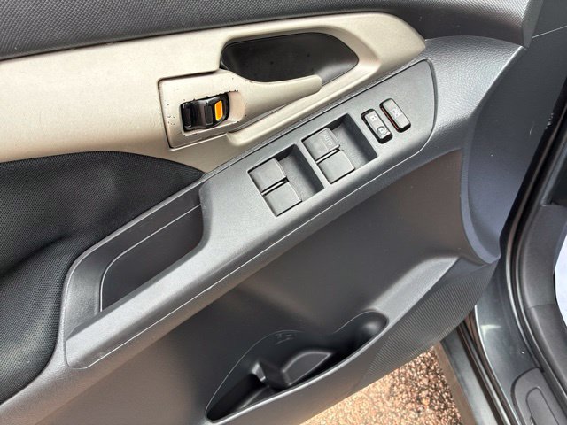 Used 2009 Toyota Matrix w/ PWR Pkg FWD image 15