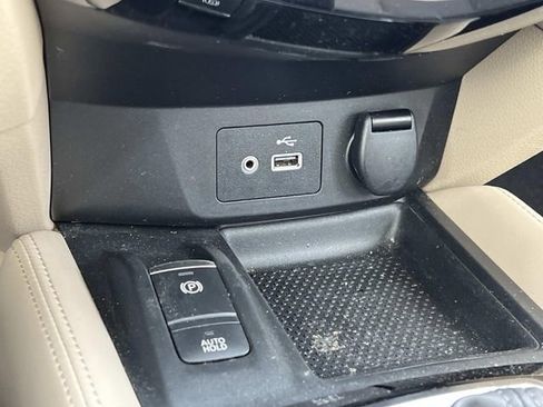 Used 2020 Nissan Rogue SL image 27