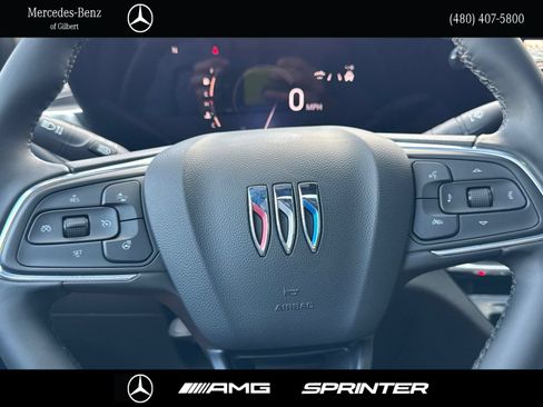 Used 2024 Buick Envista Avenir FWD image 30