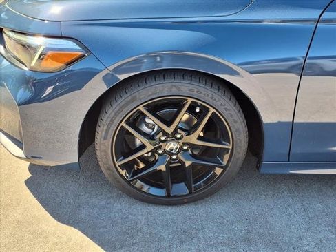 Used 2026 Honda Civic Sport image 13