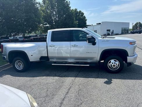 Used 2023 Chevrolet Silverado 3500 High Country w/ Safety Package II AWD/4WD image 13