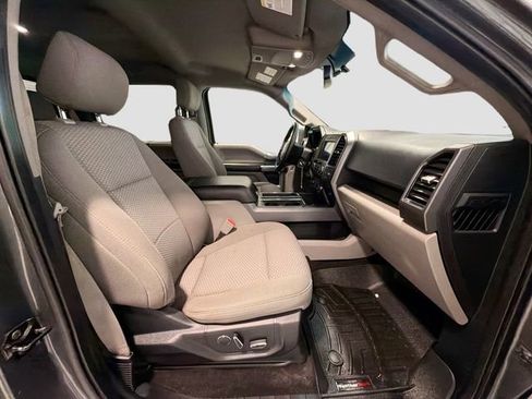 Used 2018 Ford F150 XLT w/ Equipment Group 302A Luxury AWD/4WD image 23