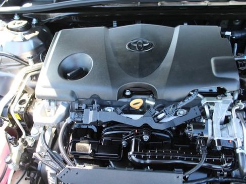 Used 2020 Toyota Camry SE FWD image 52