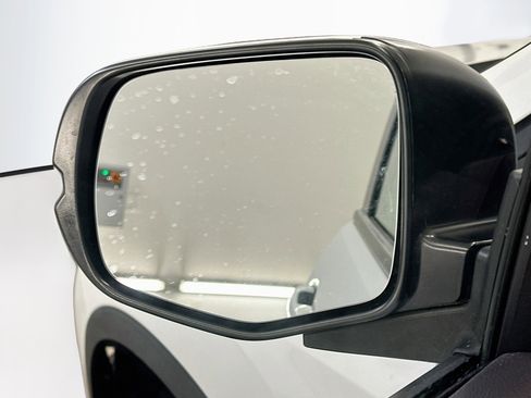 Used 2023 Honda Passport EX-L image 16