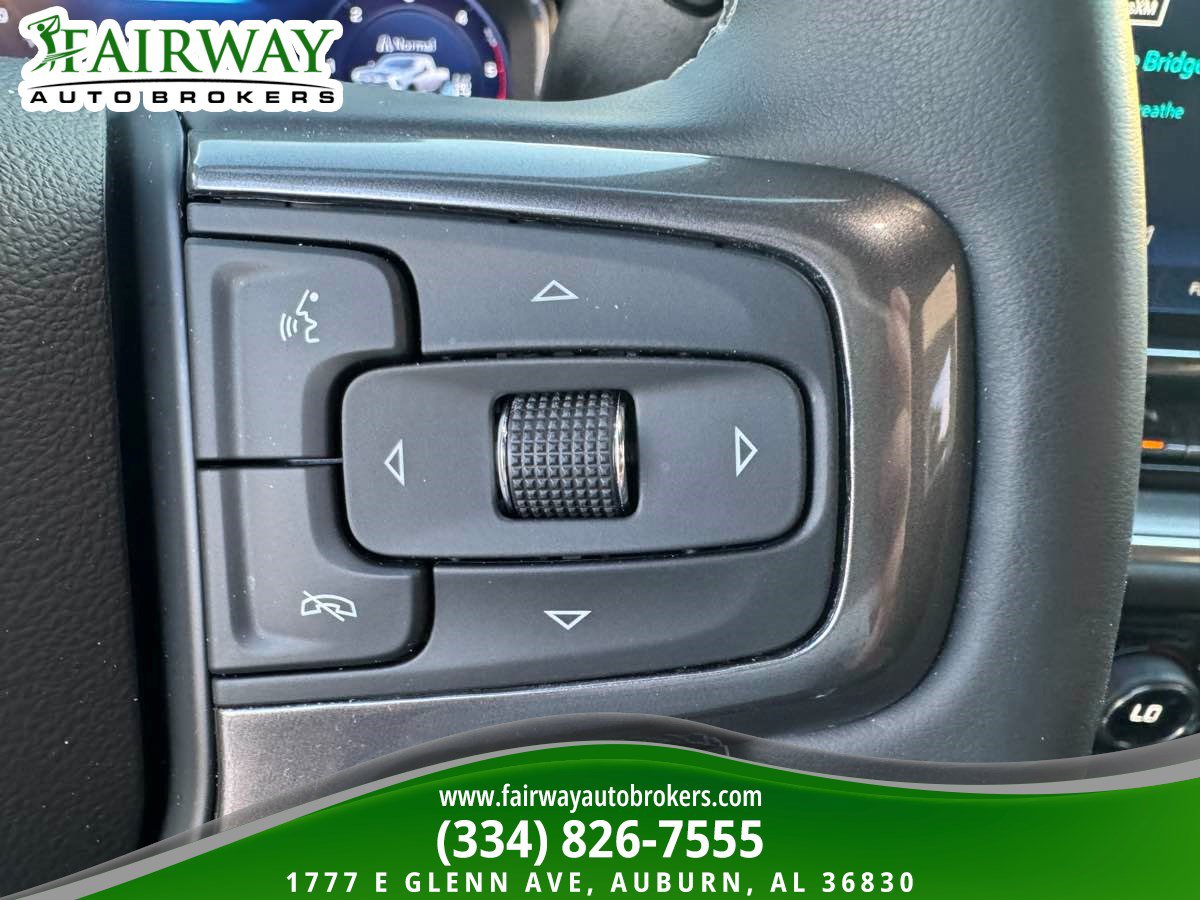 Used 2025 Chevrolet Silverado 2500 High Country w/ Technology Package AWD/4WD image 20