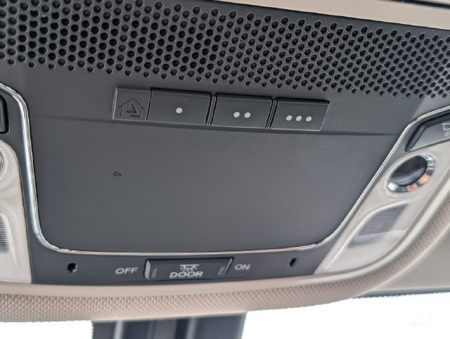 Used 2018 Honda Clarity Touring image 31